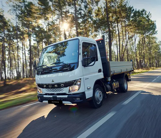 Fuso Canter 3,5T 1092X819 Fuso Canter 3,5T 1092X819