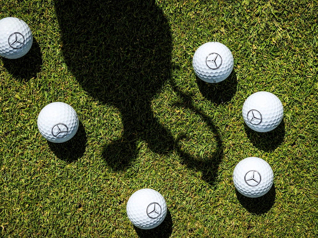 5714989 MB Golf Generic Logo On Golfball