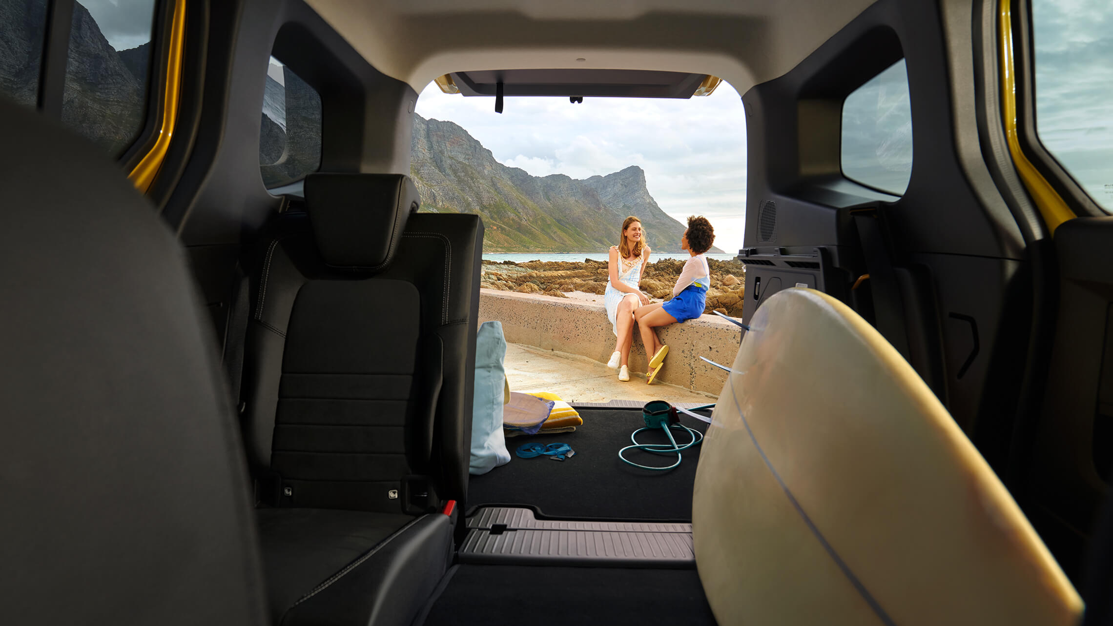 Mercedes T Klasse Praktische umklappbare Fondsitzbank - Merbag