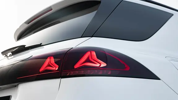 Mercedes GLE SUV 05 Mercedes GLE SUV 05