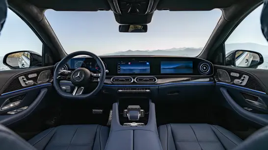 Mercedes GLE SUV Fahrsituation Mercedes GLE SUV Fahrsituation