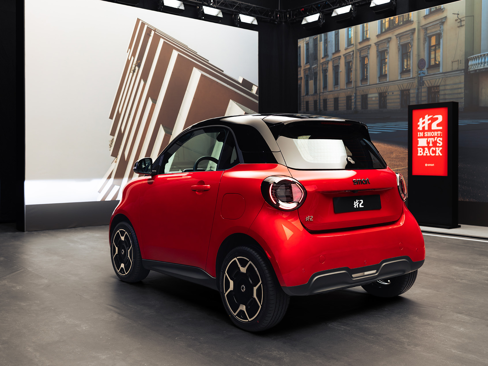Smart Hashtag2 Premium Laser Red 1694X1271px