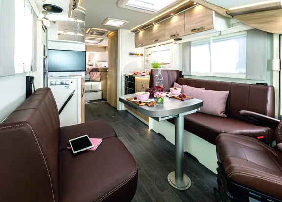 FRANKIA PLATIN I7900GD FRANKIA PLATIN I7900GD