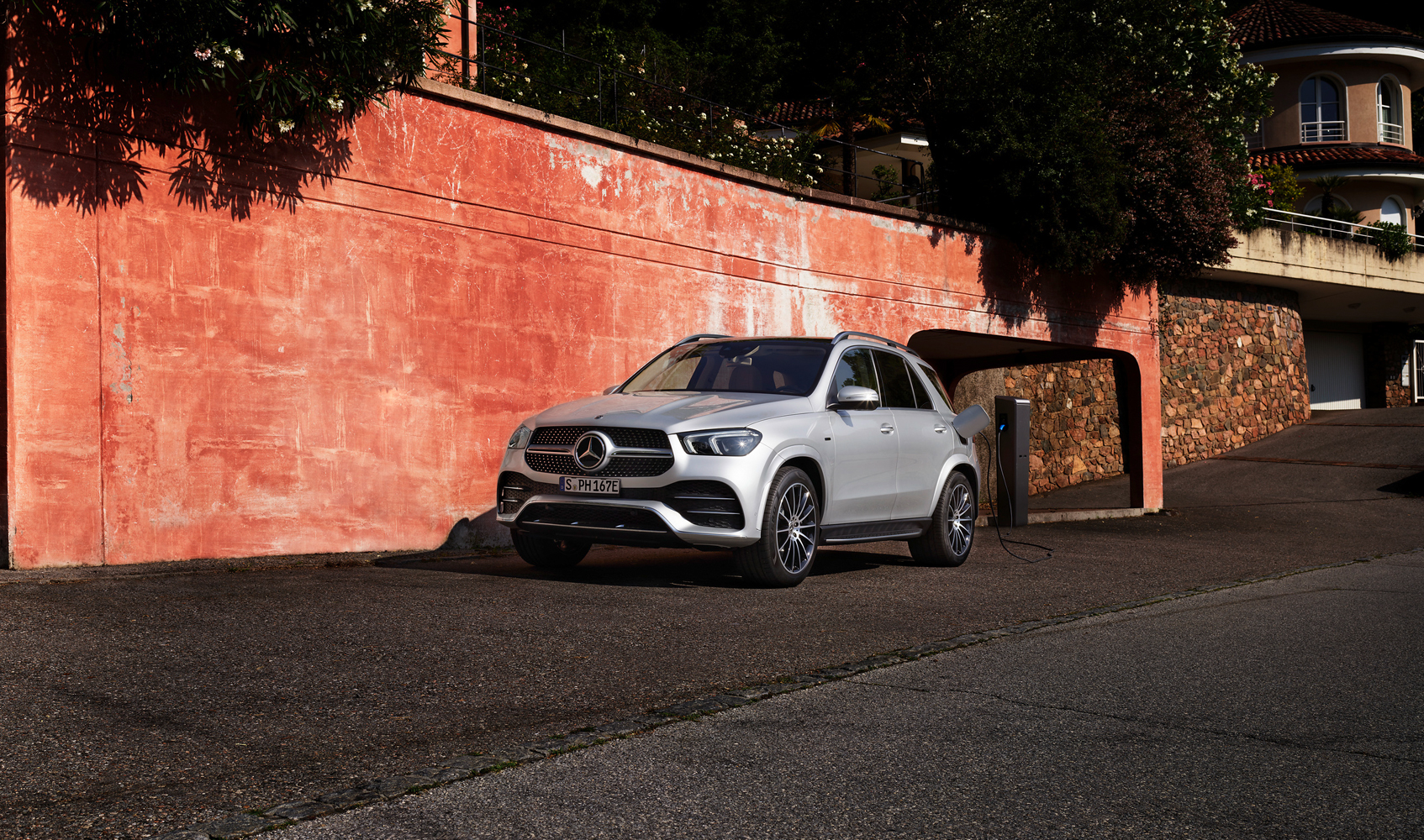 GLE SUV Plug In