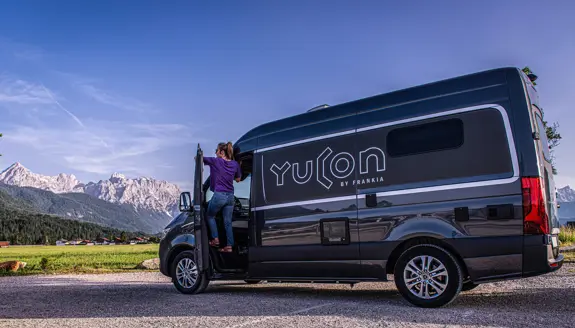 94127901 2619838388116401 6048186578453397504 N 94127901 2619838388116401 6048186578453397504 N