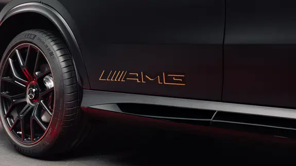 Gallery AMG GLC 53 4MATIC+ 2026 2280X1283px Golden Accents Gallery AMG GLC 53 4MATIC+ 2026 2280X1283px Golden Accents