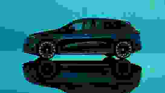 Mercedes EQ EQE SUV 01 Mercedes EQ EQE SUV 01
