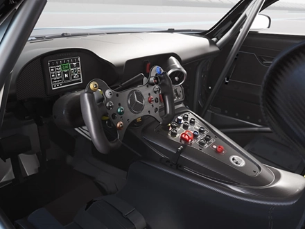 Mercedes AMG GT3 Interieur Innenraum