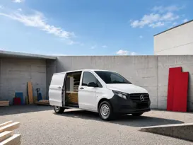 READY TO WORK. Der Vito ESSENTIAL. Web 1080 X 1080 (5)
