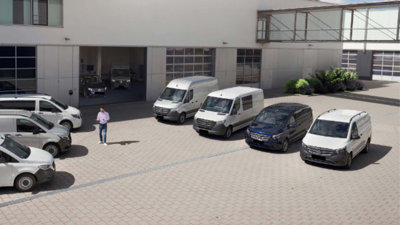 Vanpro Center 06 1694X953