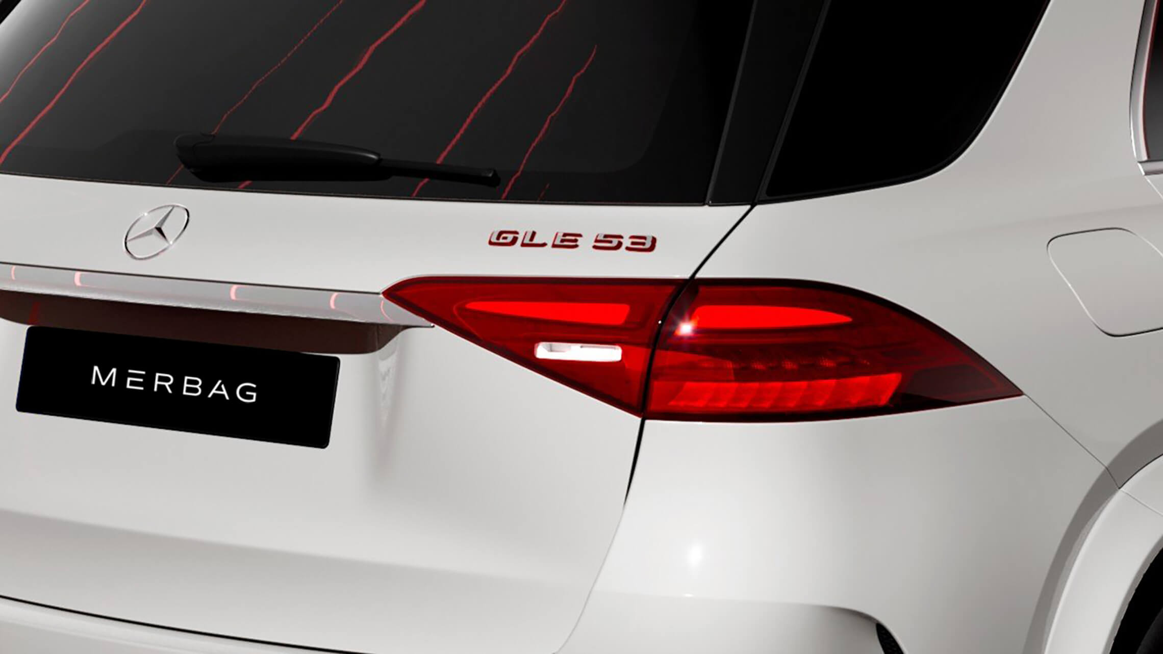 Mercedes AMG-GLE 53 HYBRID 4MATIC Rot unterlegte Modellbezeichnung auf der Heckklappe - Merbag