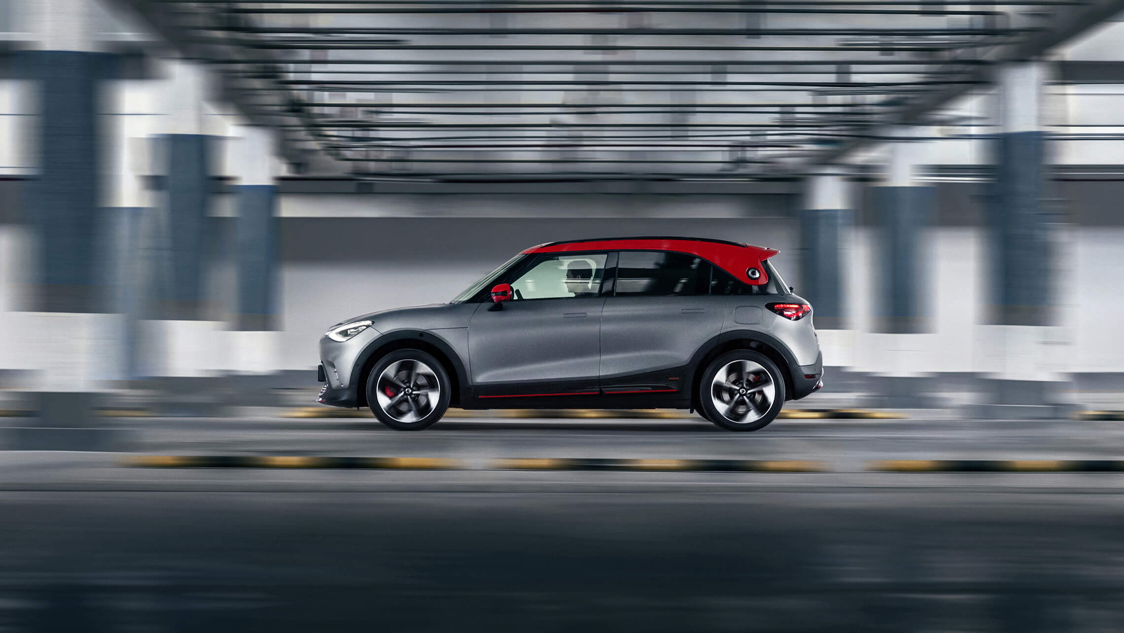 Smart1 Brabus 02 2280X1283