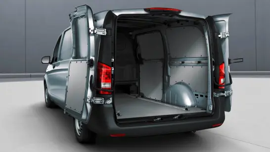 Mercedes Evito Kastenwagen 03 Mercedes Evito Kastenwagen 03