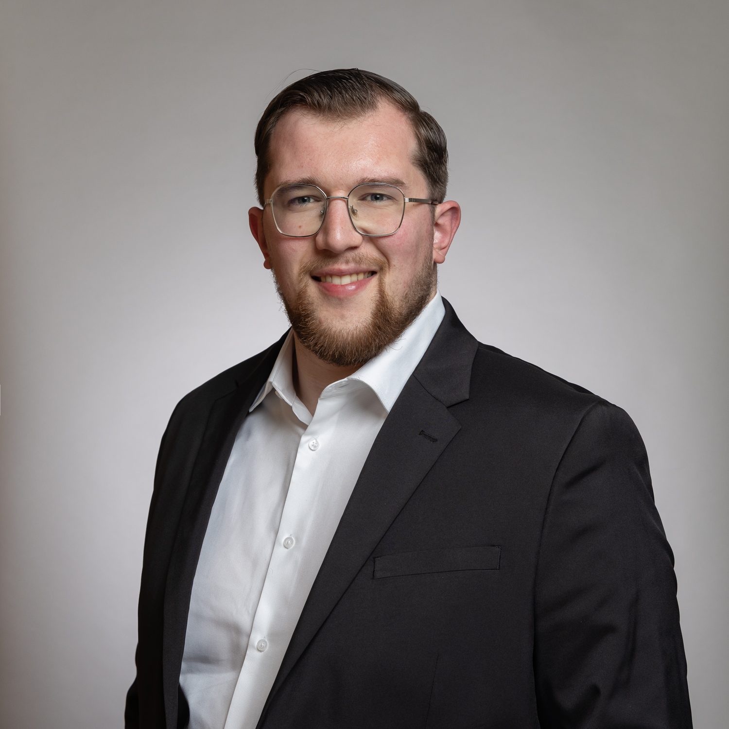 Hol Otto Ayneric Conseiller De Vente Voitures Neuves 2288