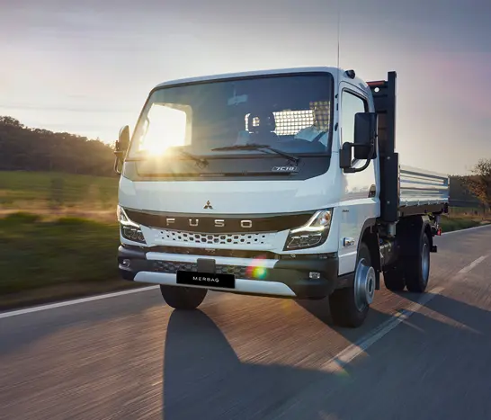 Fuso Canter 7,5T 1092X819 Fuso Canter 7,5T 1092X819