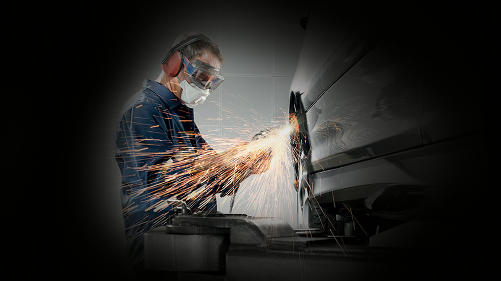 Text Bild Unfallreparaturen Karosseriereparaturen 1694X953