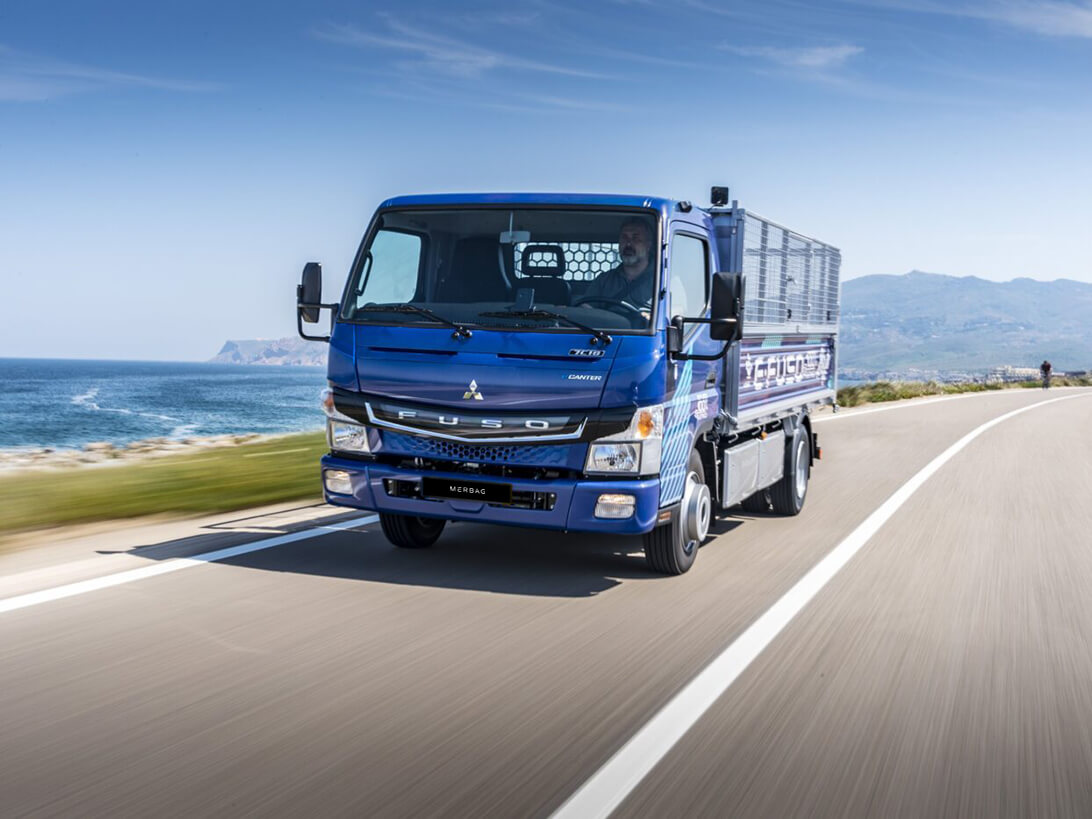 Fuso Ecanter 1092X819