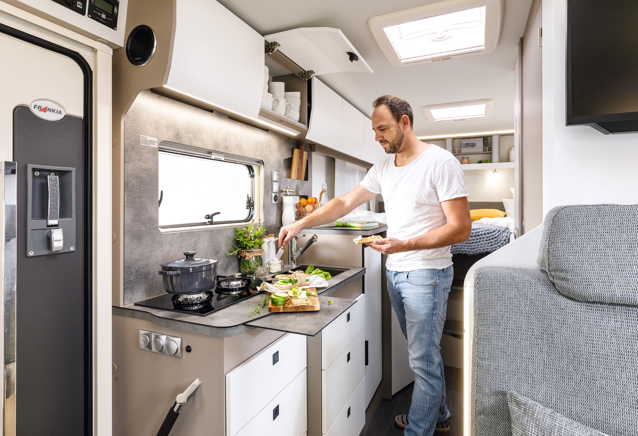 158884420 3450717181695180 998435947857460751 N