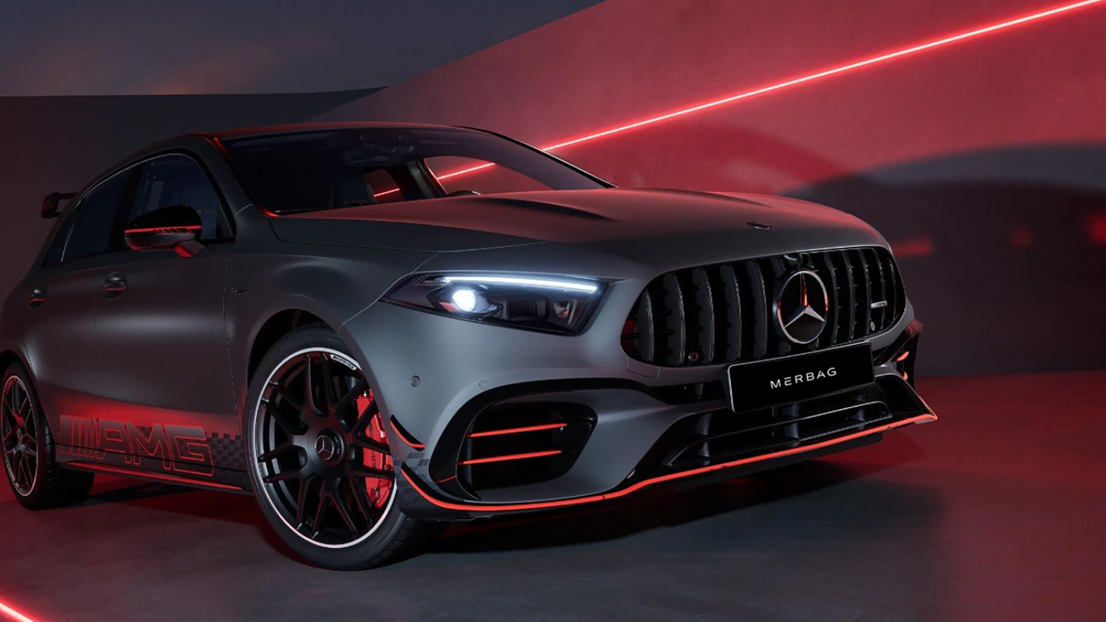 Mercedes-AMG A-Klasse Kompaktlimousine A45 AMG Frontpartie - Merbag